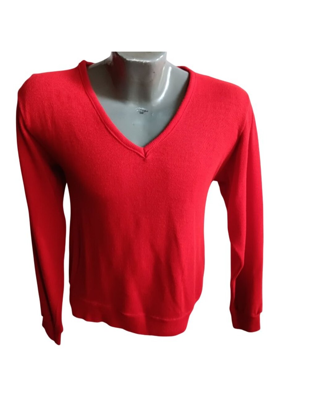 Vintage 1970s V-neck Red Sweater Mens Small Creslan Rayon Pullover Daddy Winter
